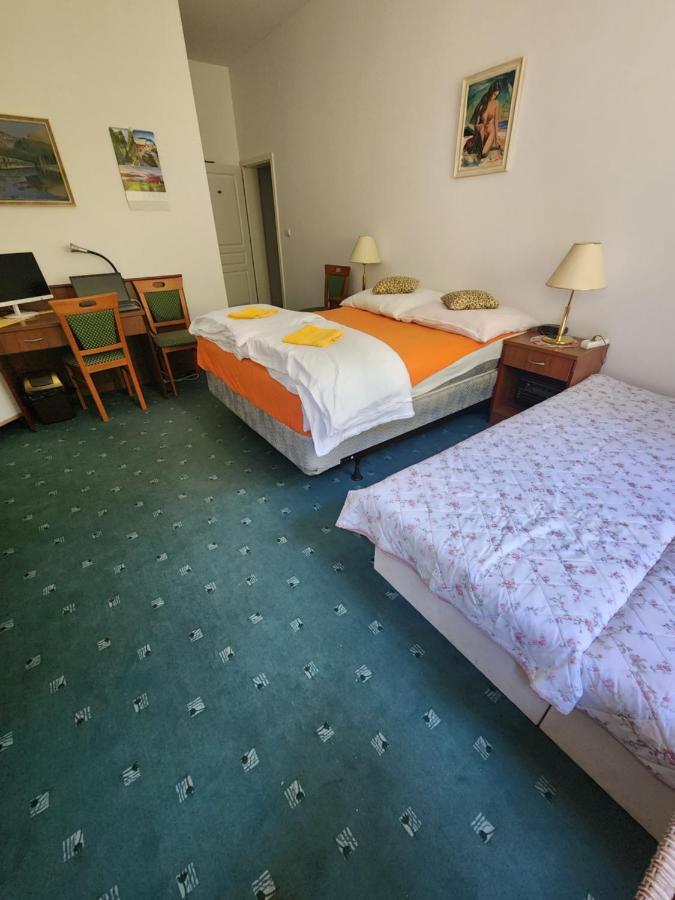 Kristoff Plaza Trencianske Teplice Appartement Trenčín Buitenkant foto