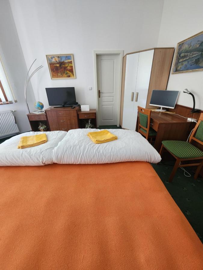 Kristoff Plaza Trencianske Teplice Appartement Trenčín Buitenkant foto